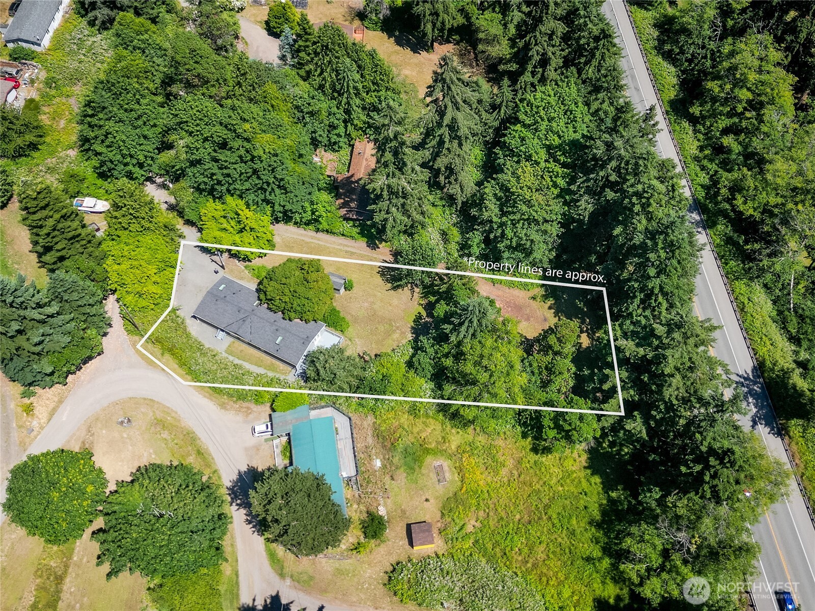 153 Blueberry Hill Property Photo 4