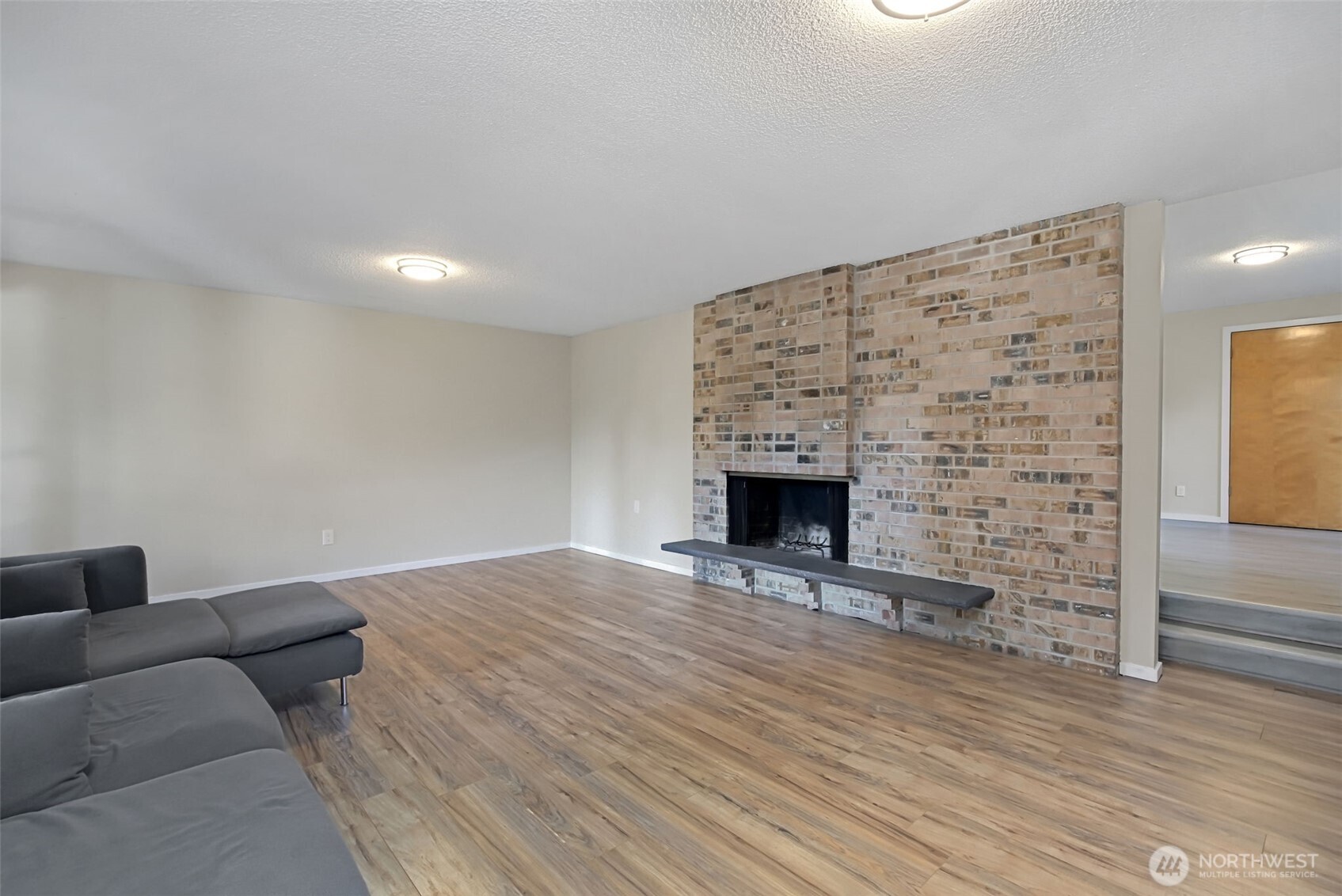 6807 44th Street Court Property Photo 21