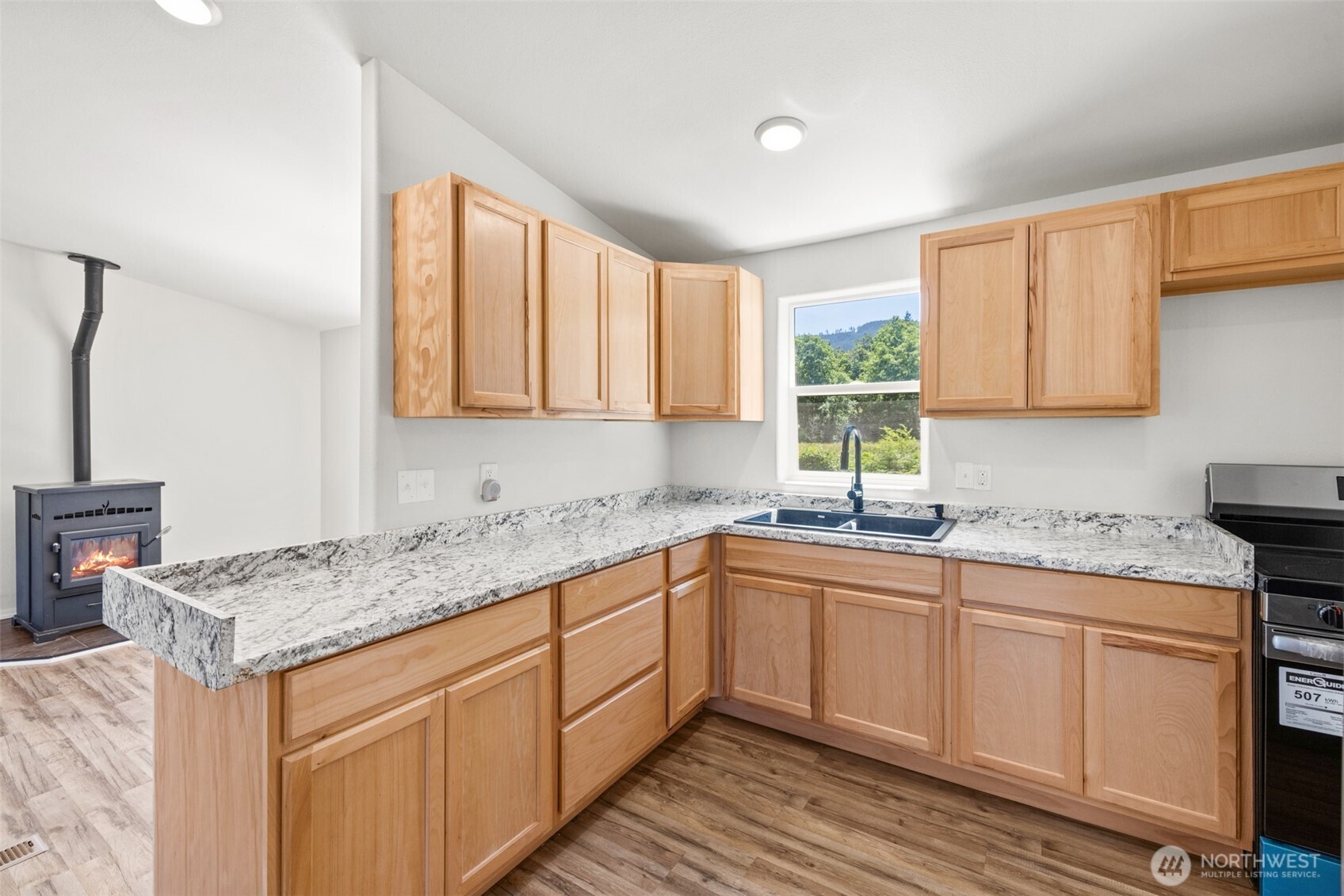1806 Monroe Road Property Photo 13