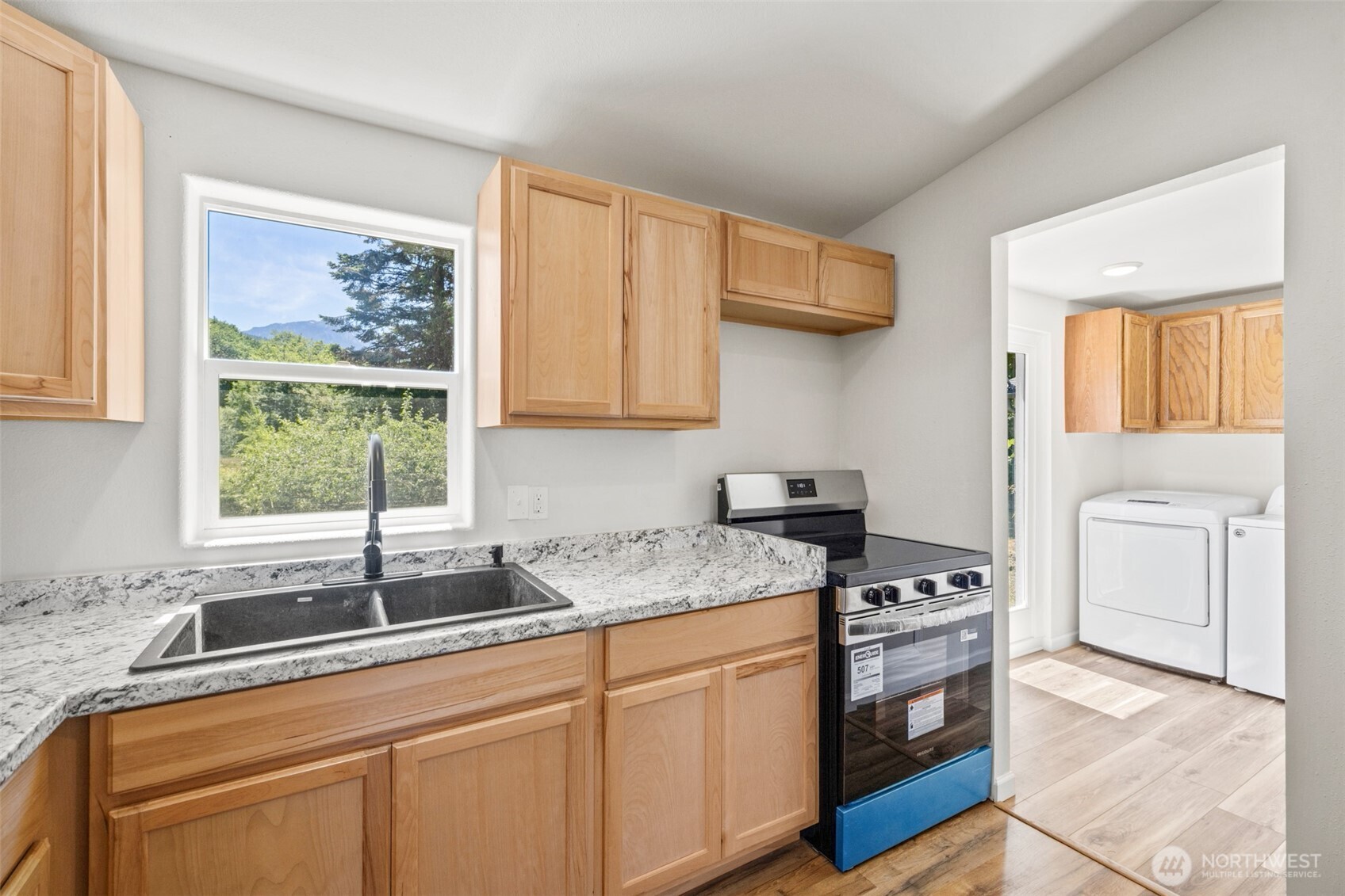 1806 Monroe Road Property Photo 14