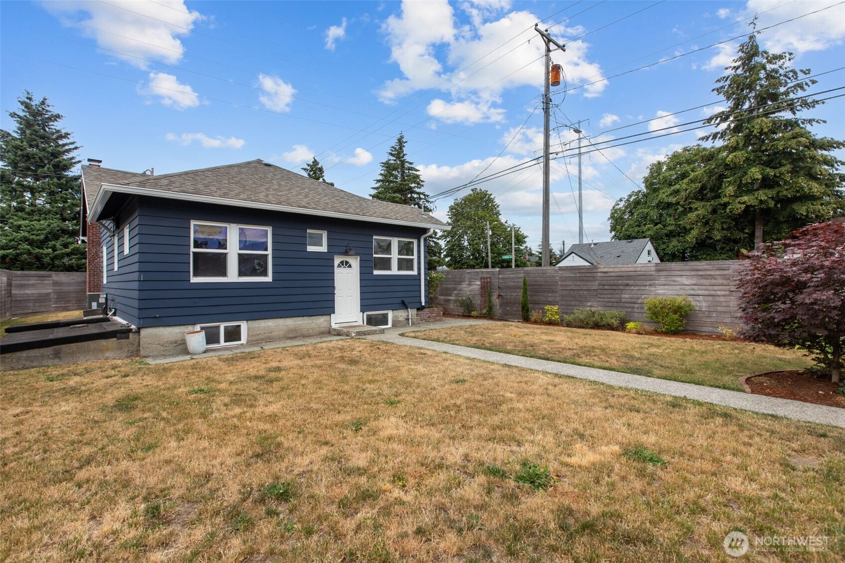 1920 N Stevens Street Property Photo 28