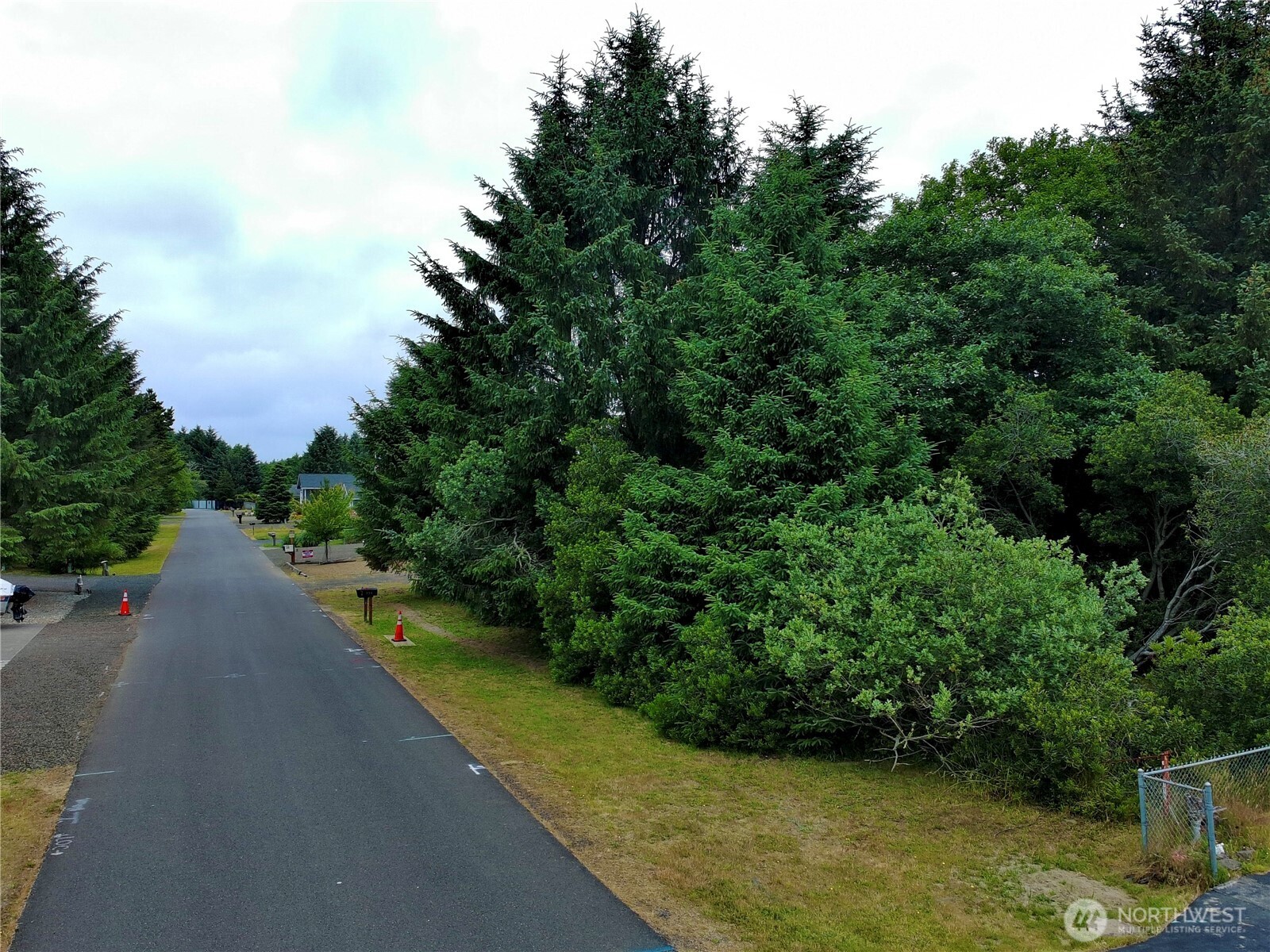 772 Island Circle Property Photo 10