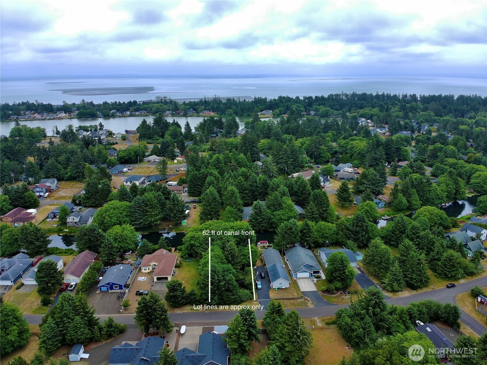 772 Island Circle Property Photo 19
