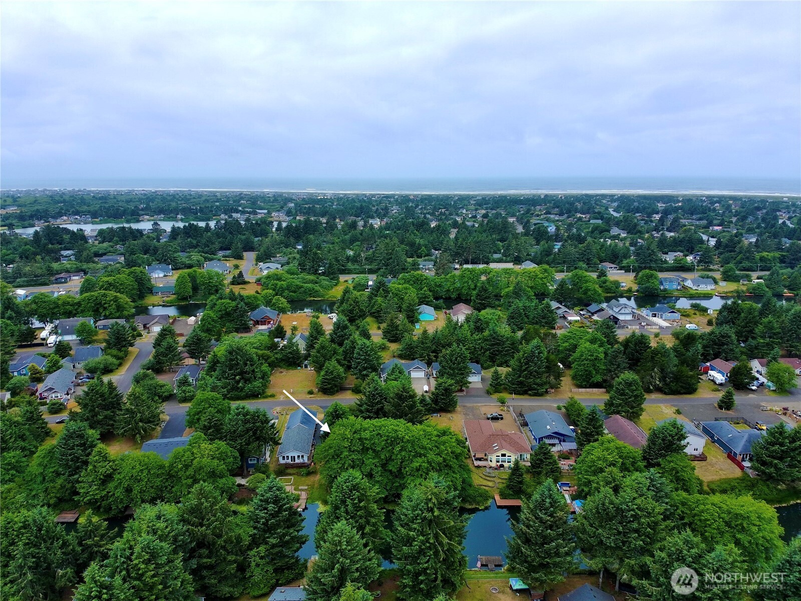 772 Island Circle Property Photo 23