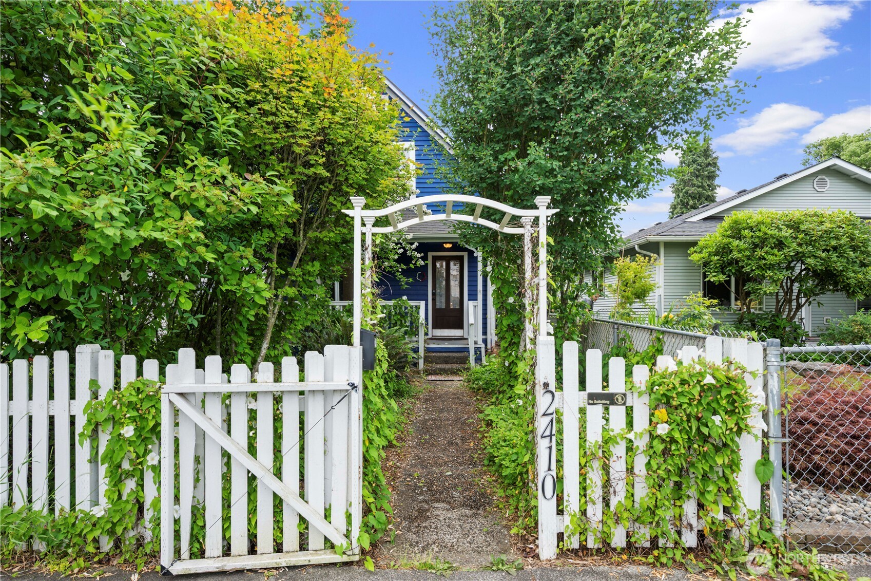 2410 State Street Property Photo 4