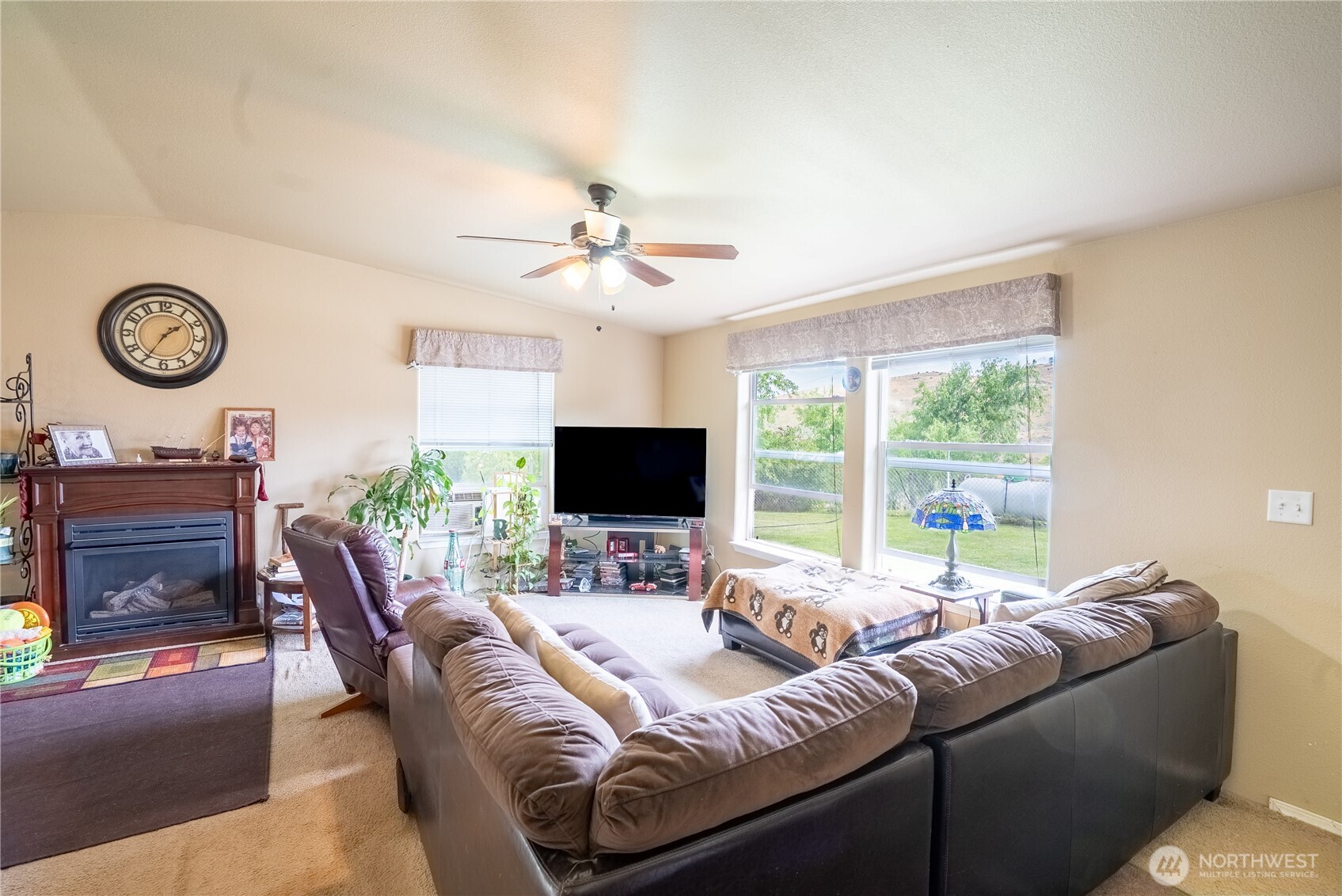 20 Timothy Lane Property Photo 17