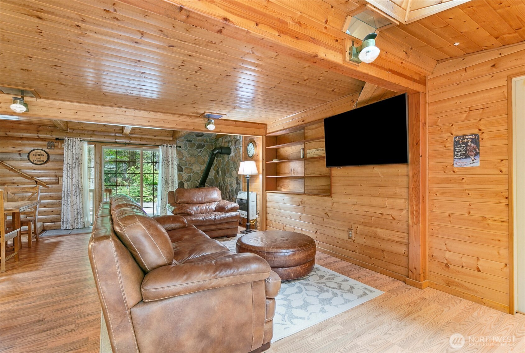 191 Northwoods Cabin Property Photo 5