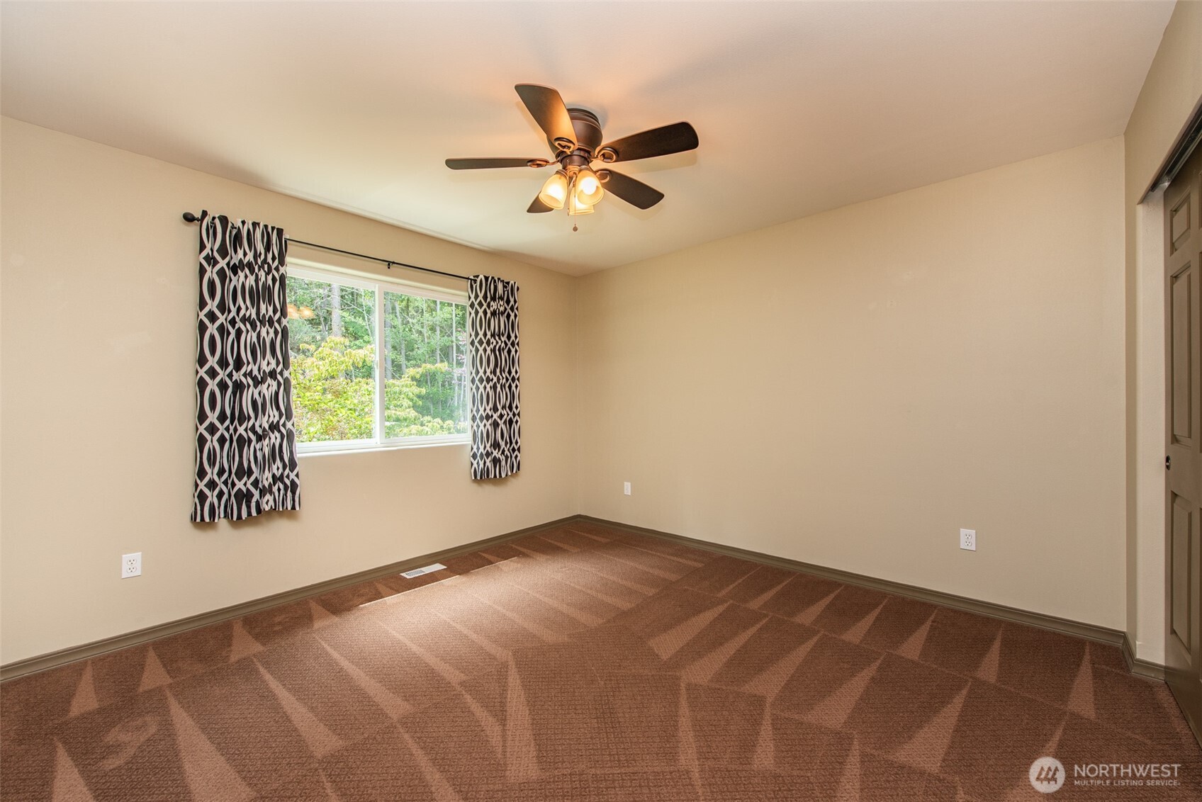 20 Doe Run Road Property Photo 32
