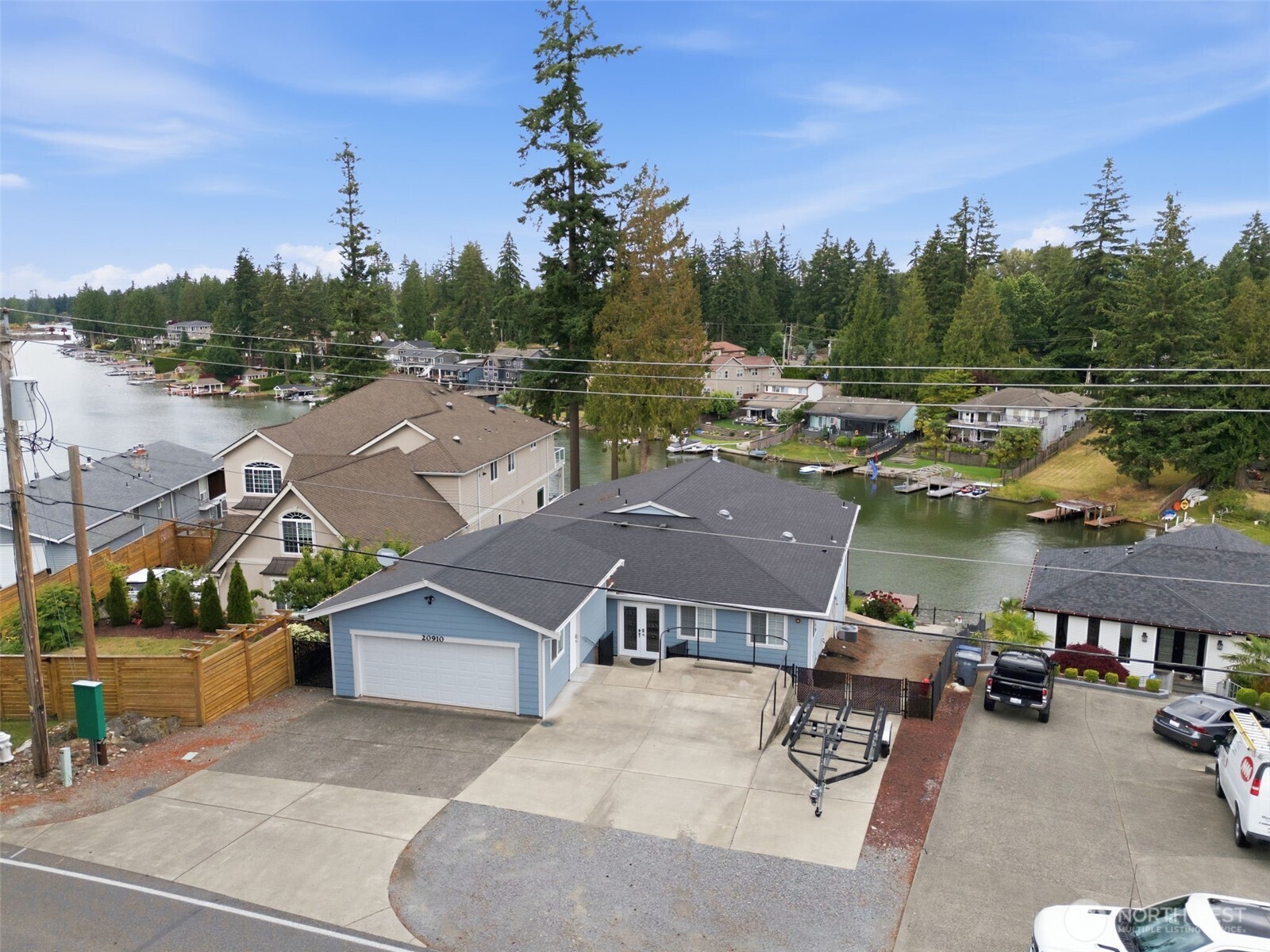 20910 Church Lake Drive Property Photo 3