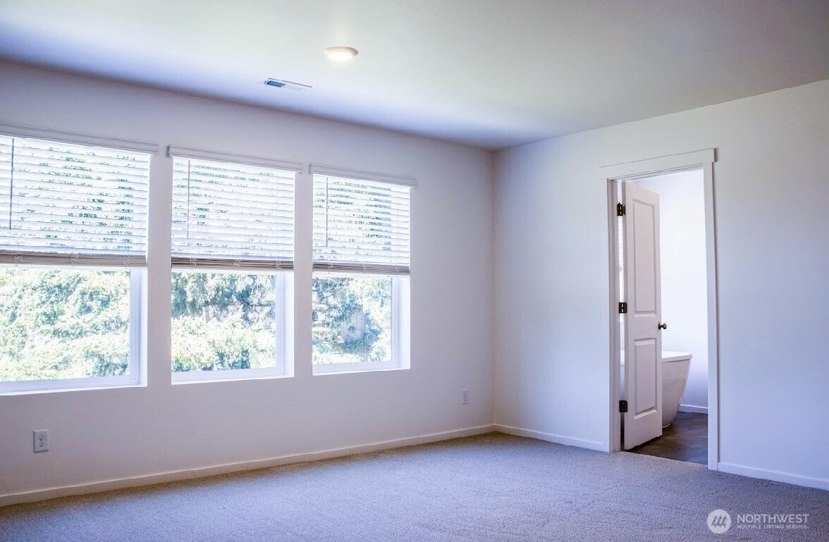 14714 59th Avenue Property Photo 15