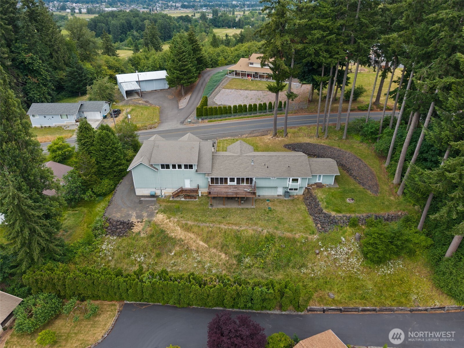 233 Devereese Road Property Photo 2