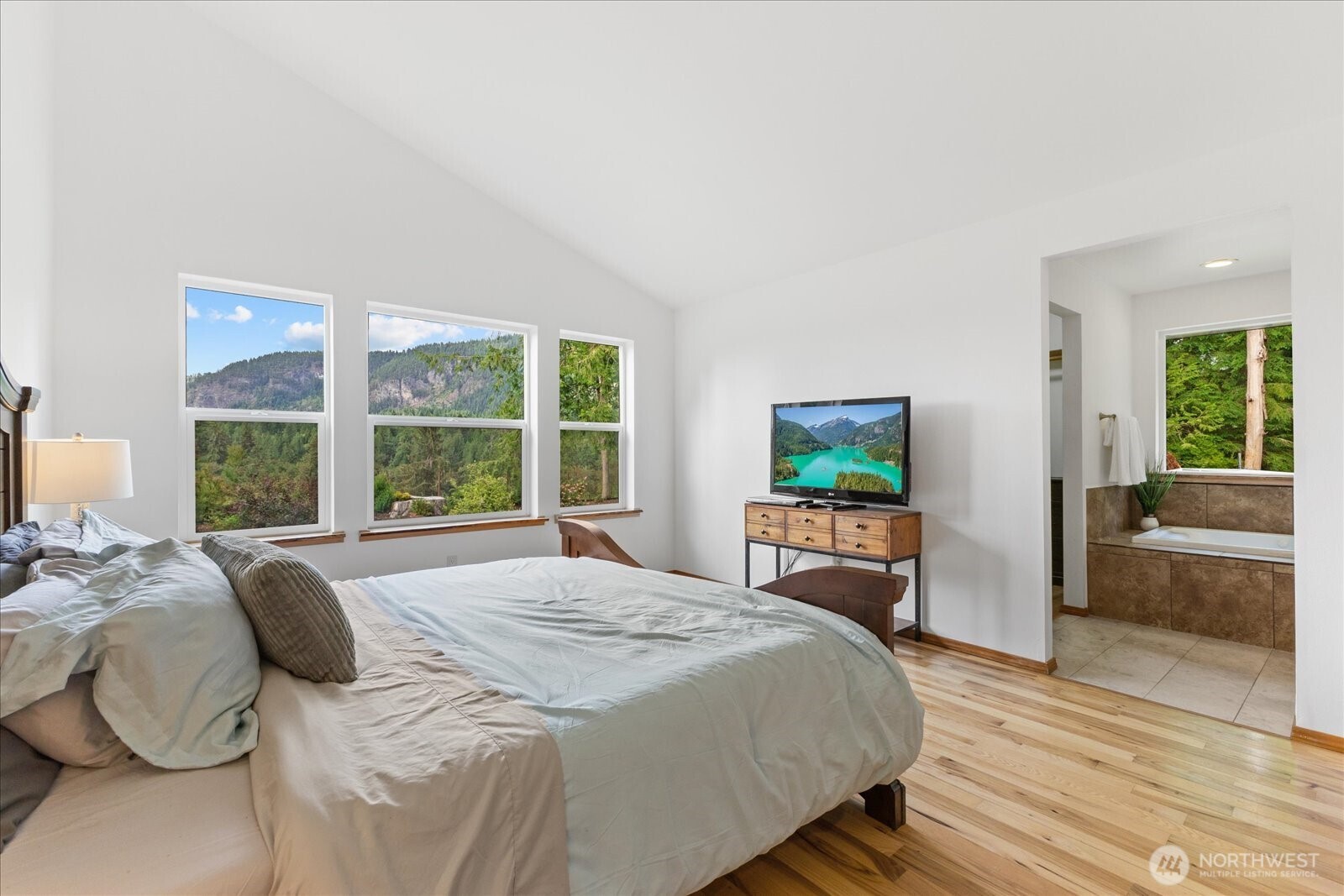 15619 N Trangen Loop Road Property Photo 4