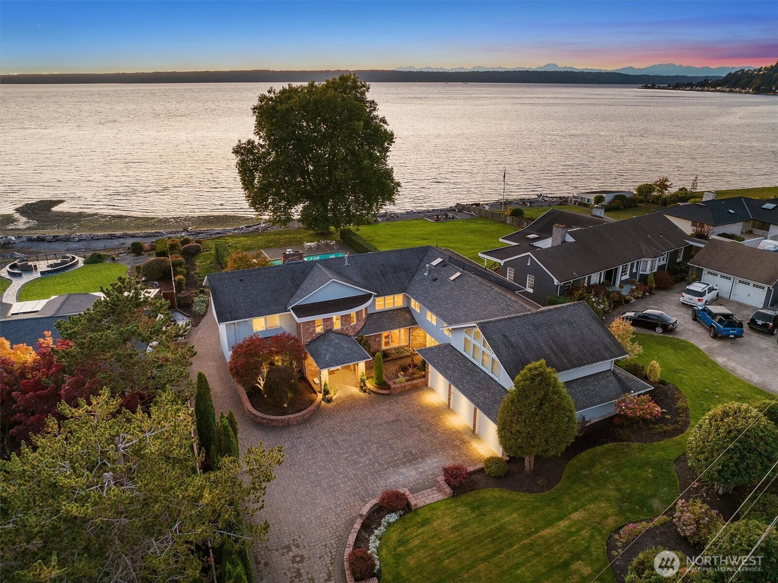18141 Normandy Terrace Property Photo 1
