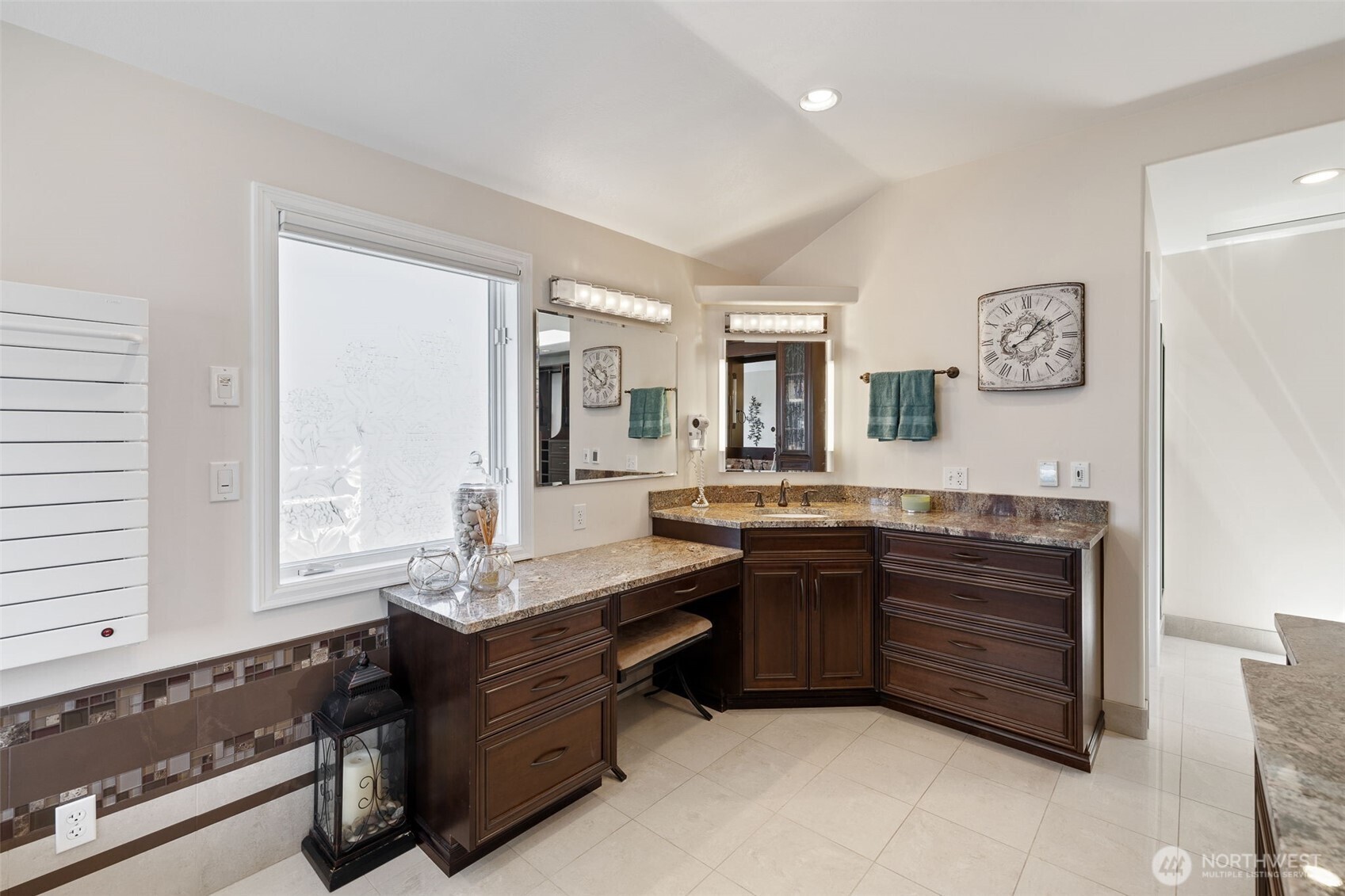 18141 Normandy Terrace Property Photo 13