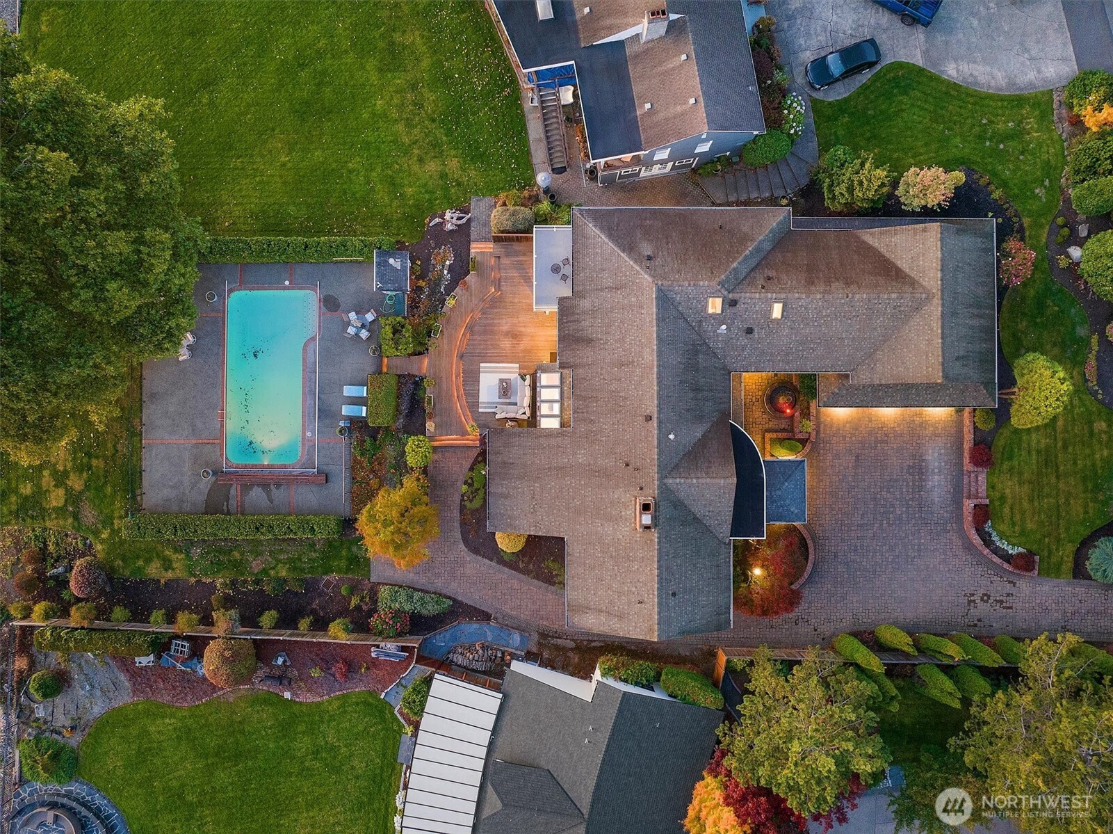 18141 Normandy Terrace Property Photo 25