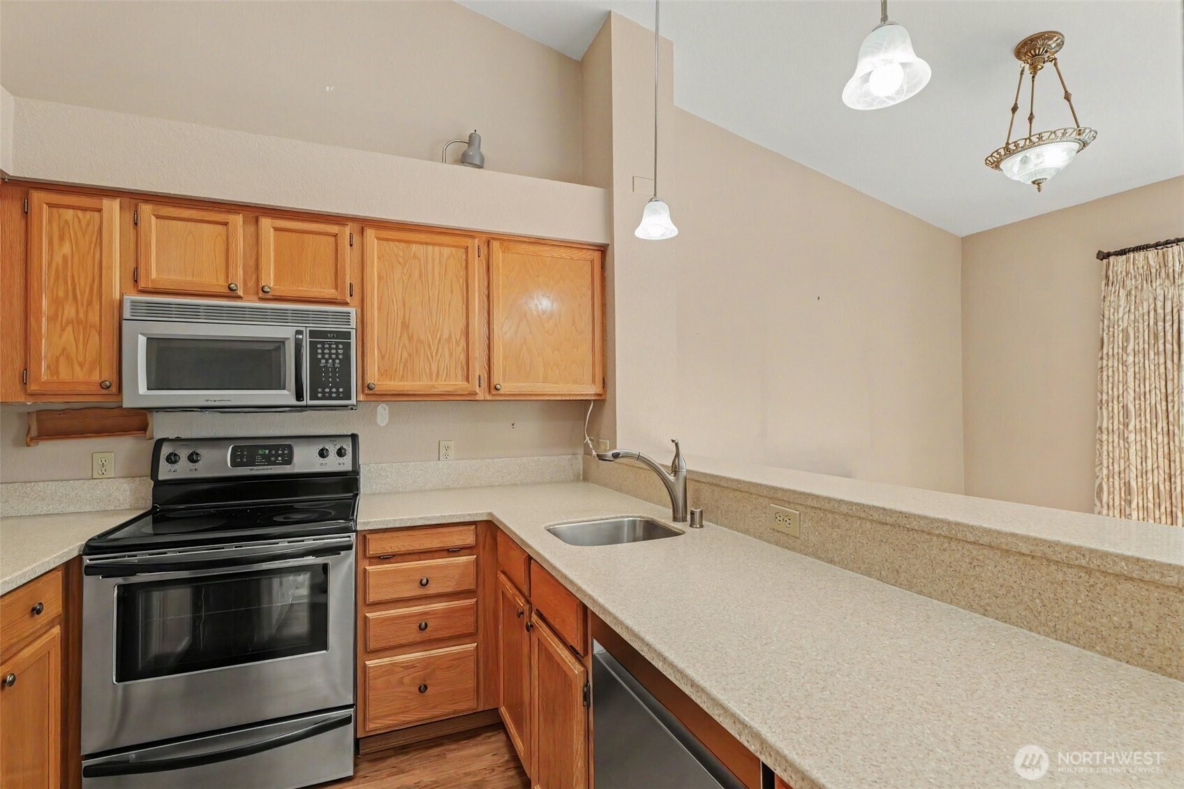 202 Mountain Park Boulevard B303 Property Photo 3