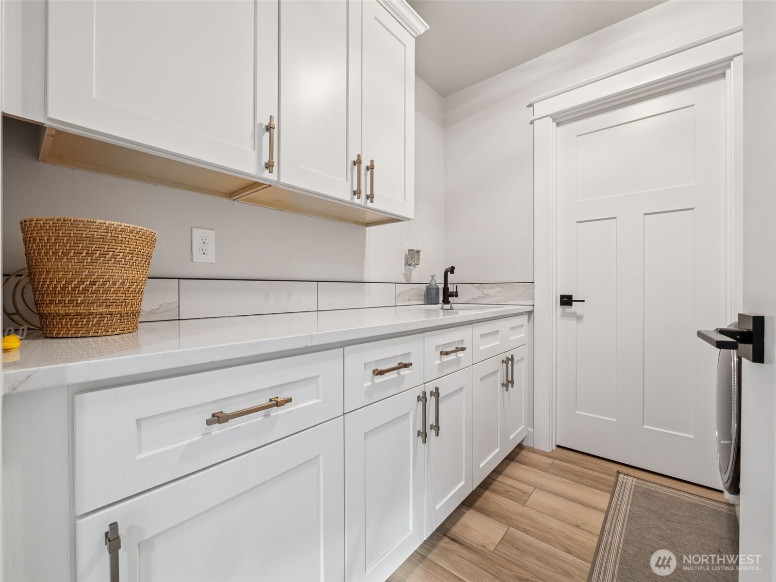 917 Tiedman Road Property Photo 25