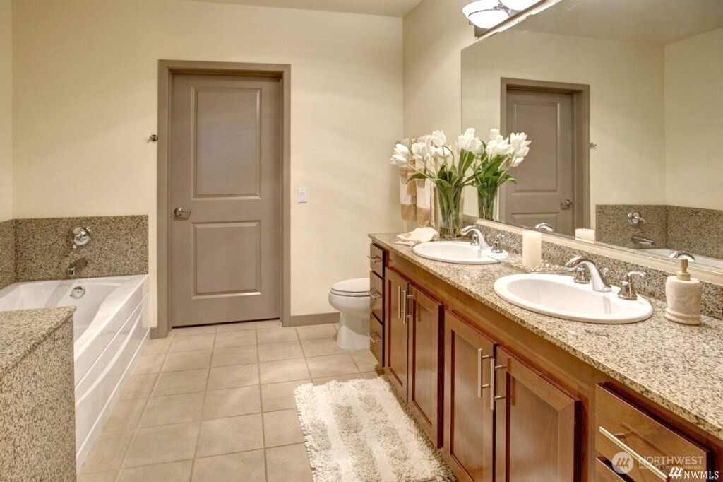 375 Kirkland Avenue 127 Property Photo 8