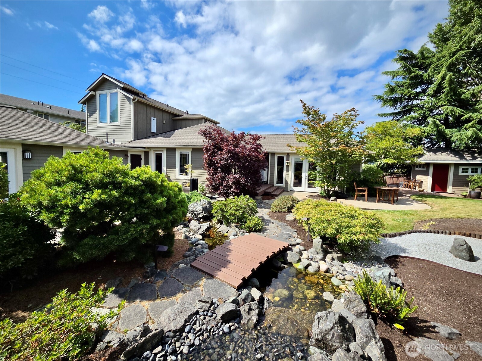 809 33rd Street Property Photo 1
