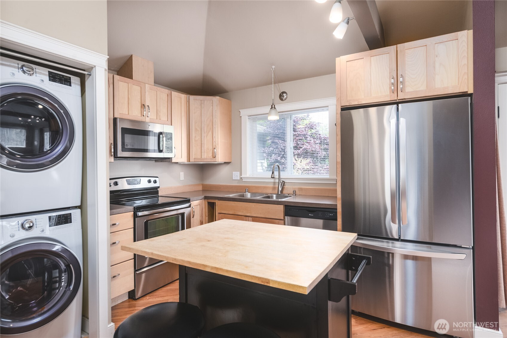 809 33rd Street Property Photo 33