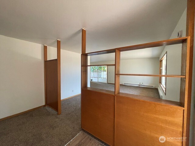 511 Castle Dr Street Property Photo 2