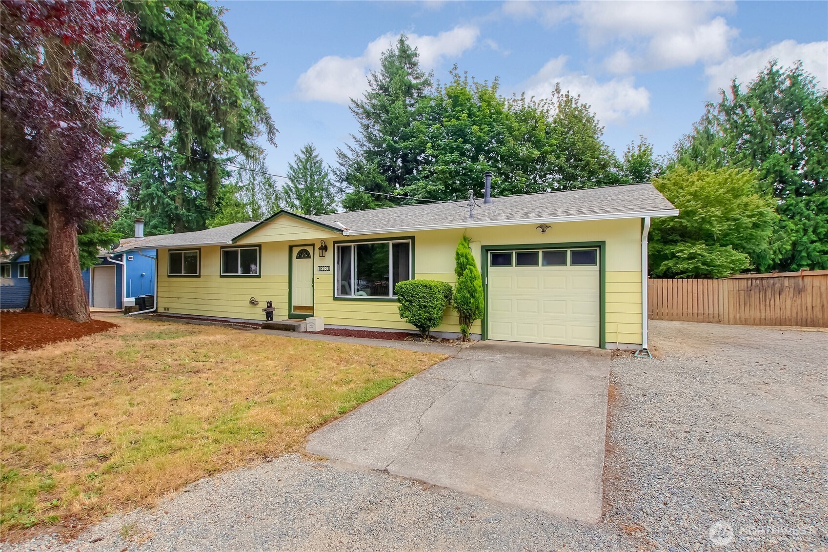 18233 SE 262nd Place Property Photo 1