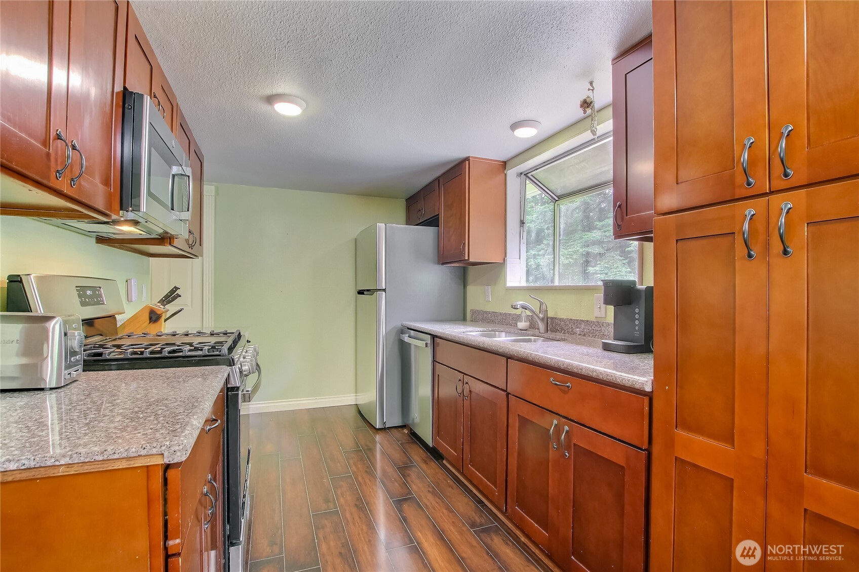 18233 Se 262nd Place Property Photo 8