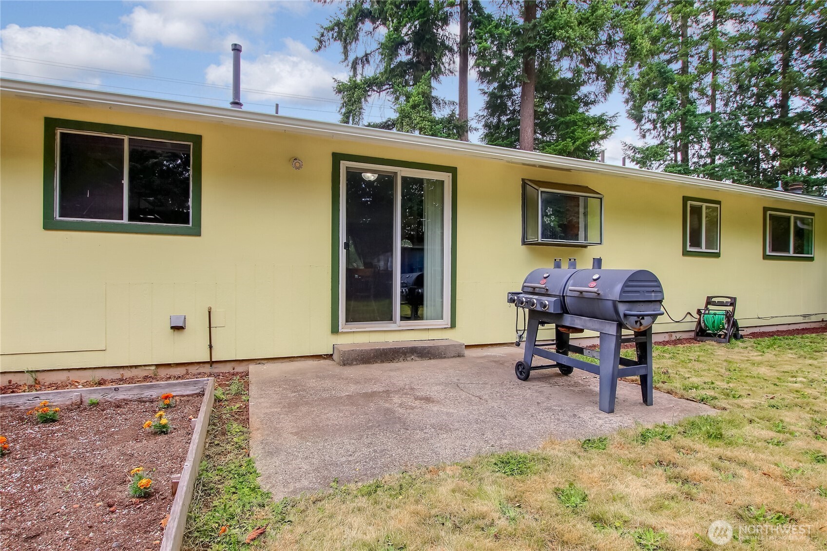 18233 Se 262nd Place Property Photo 14