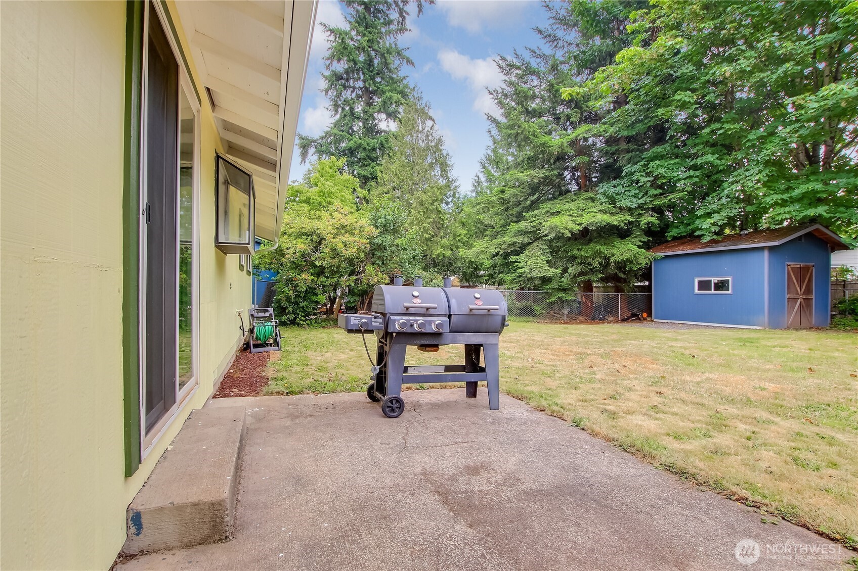 18233 Se 262nd Place Property Photo 15