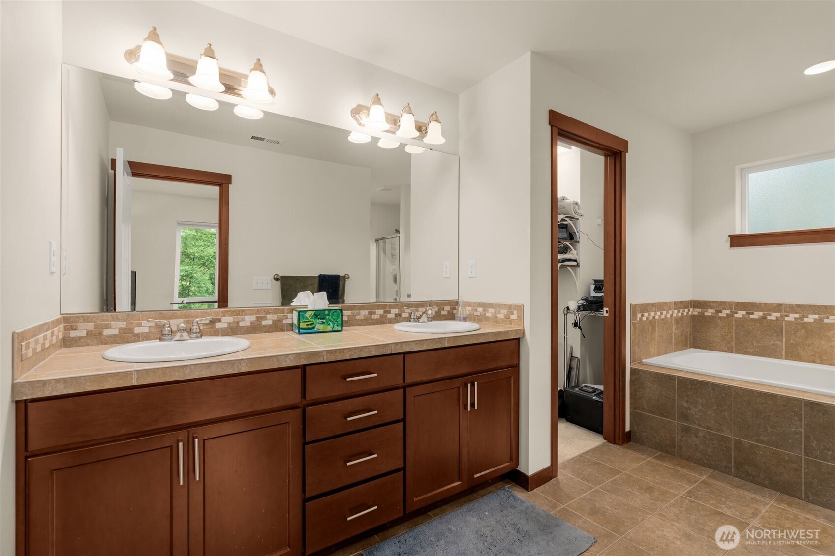 19036 18th Avenue Property Photo 19