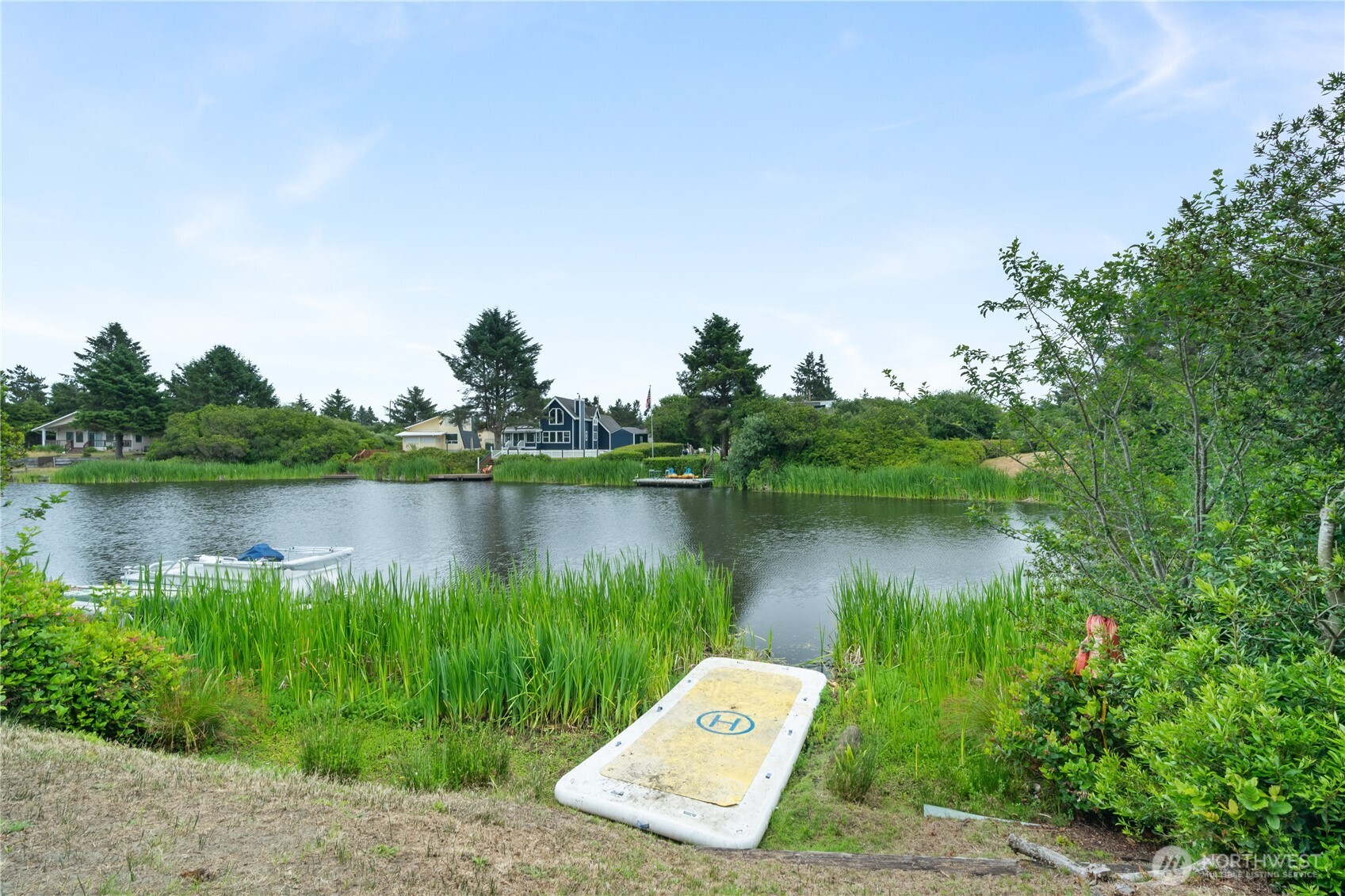 359 Geoduck Loop Property Photo 5