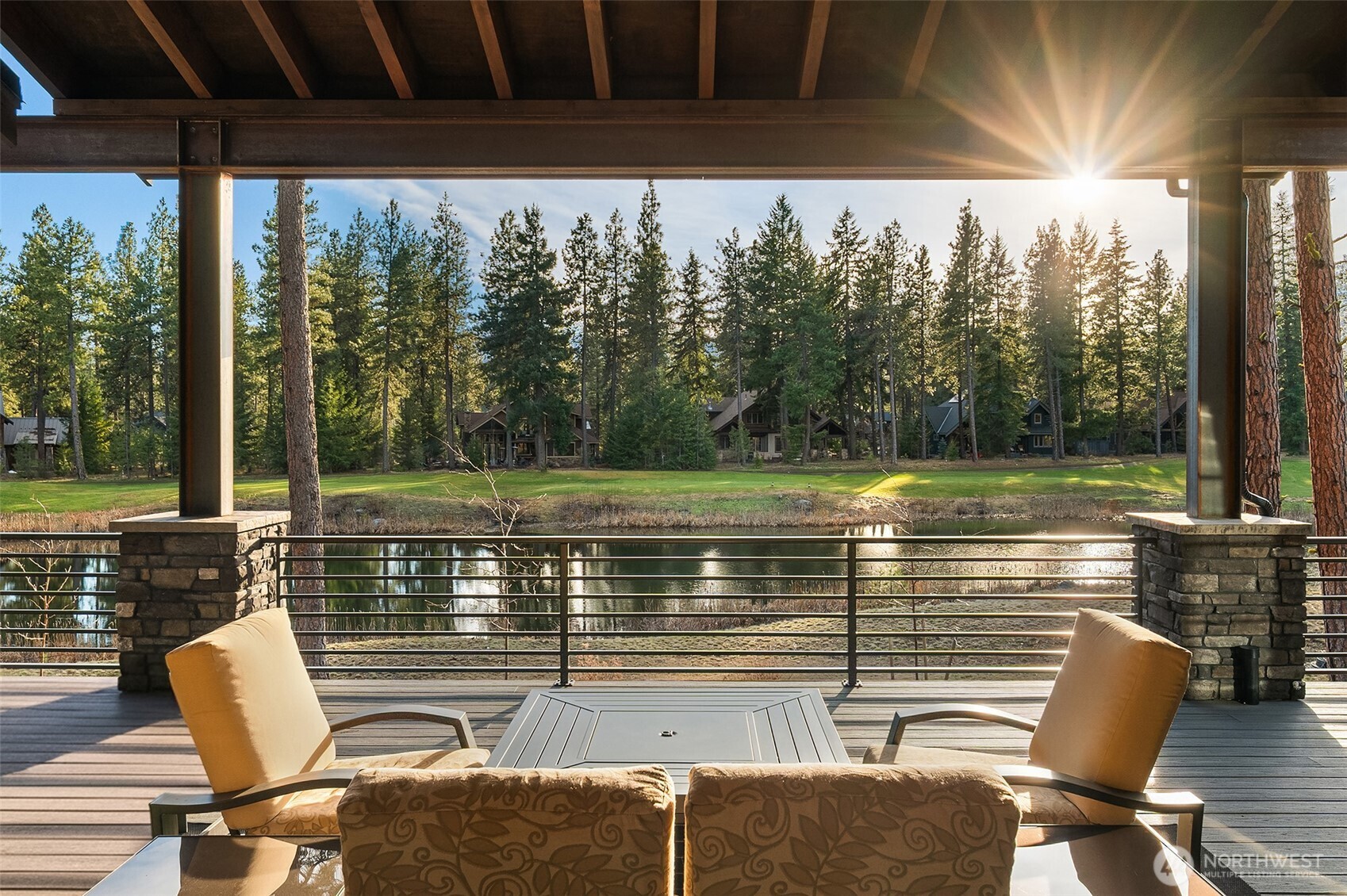 351 Steam Gin Loop Property Photo 8