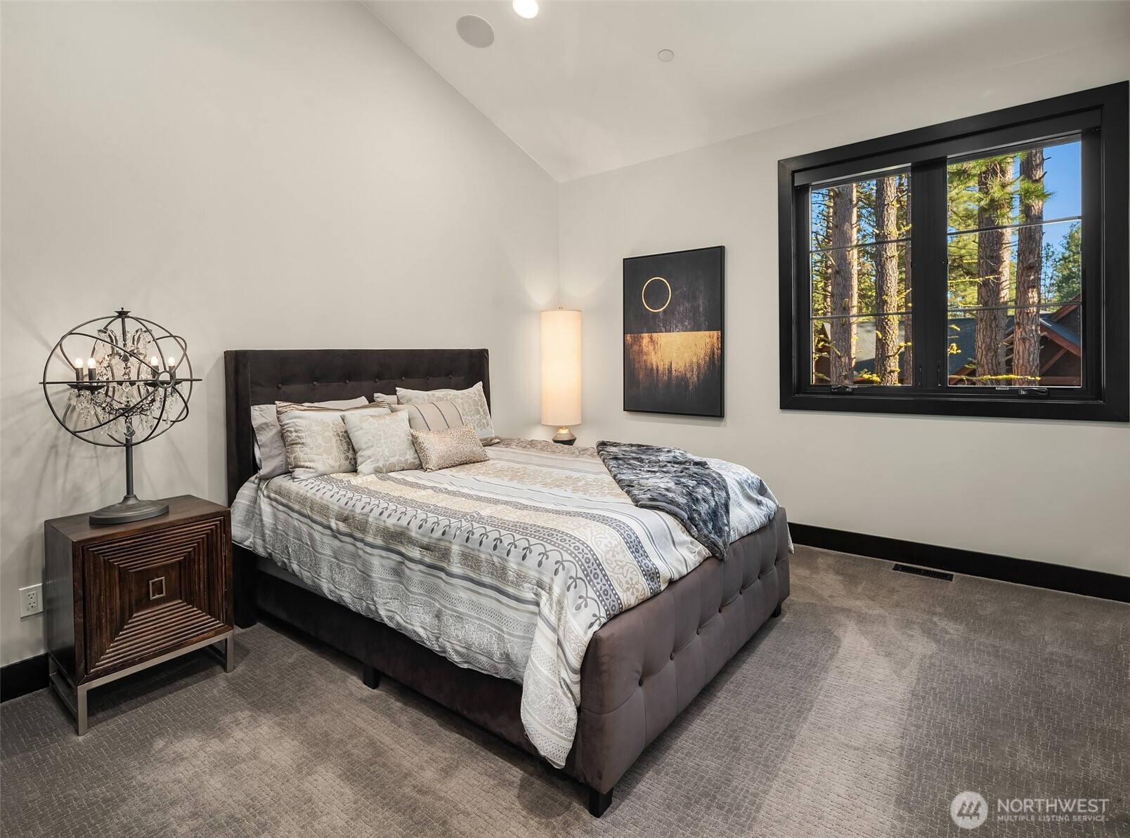 351 Steam Gin Loop Property Photo 23
