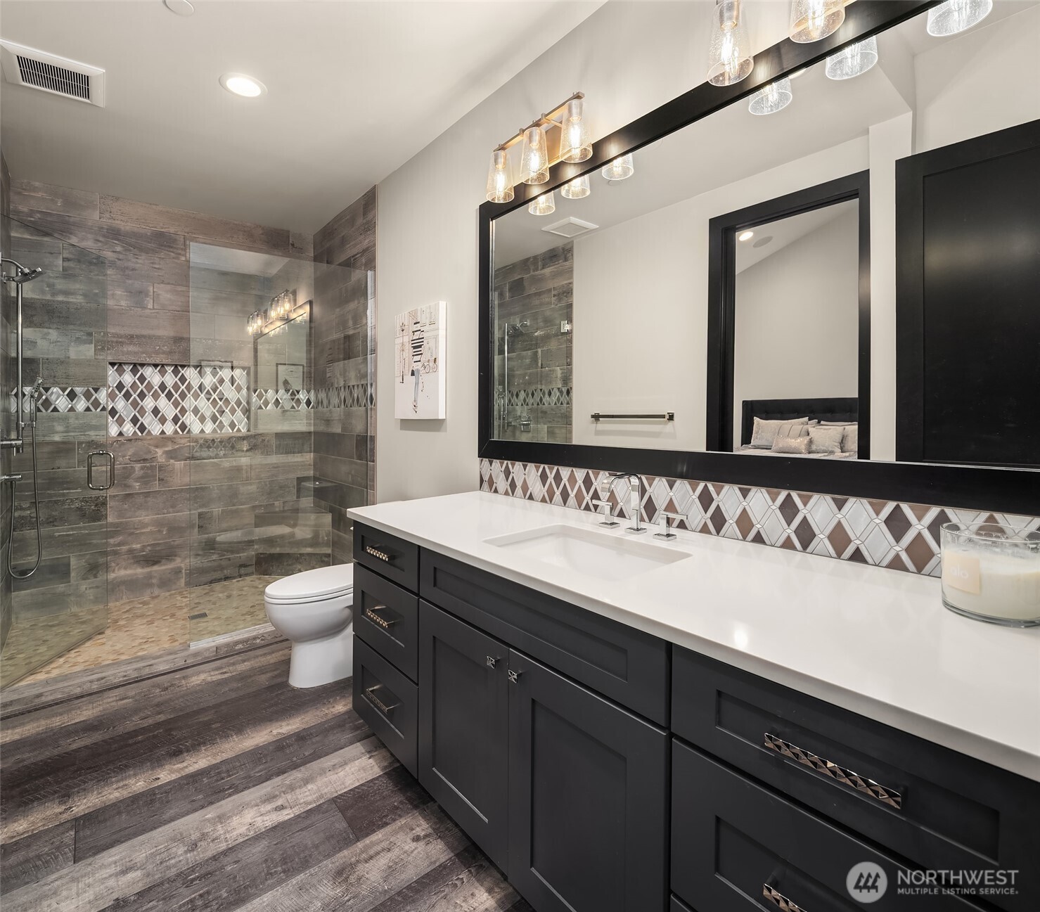 351 Steam Gin Loop Property Photo 24