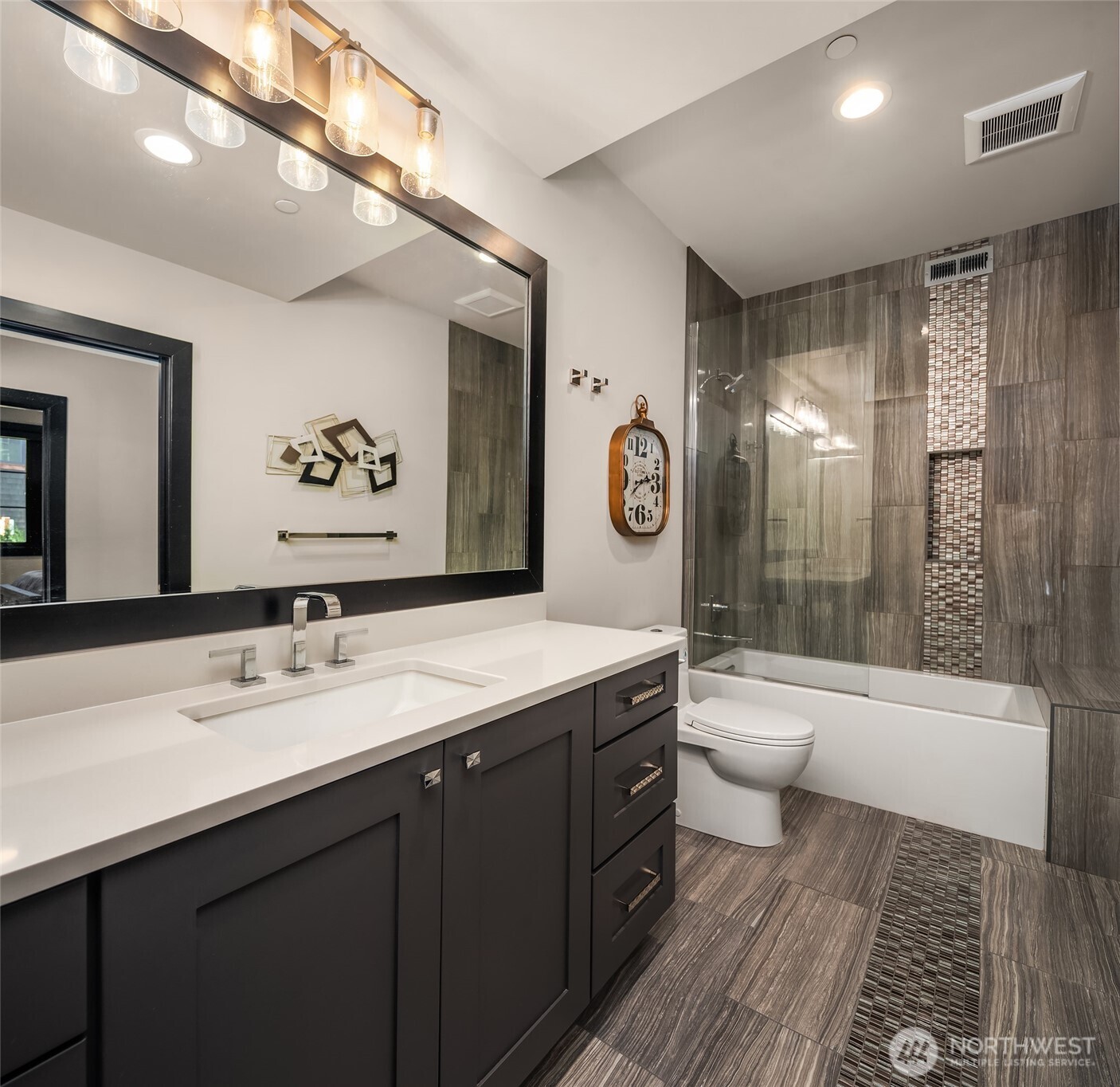 351 Steam Gin Loop Property Photo 26