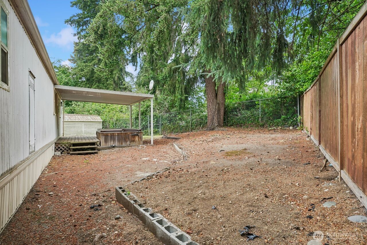 11506 204th Avenue Property Photo 6