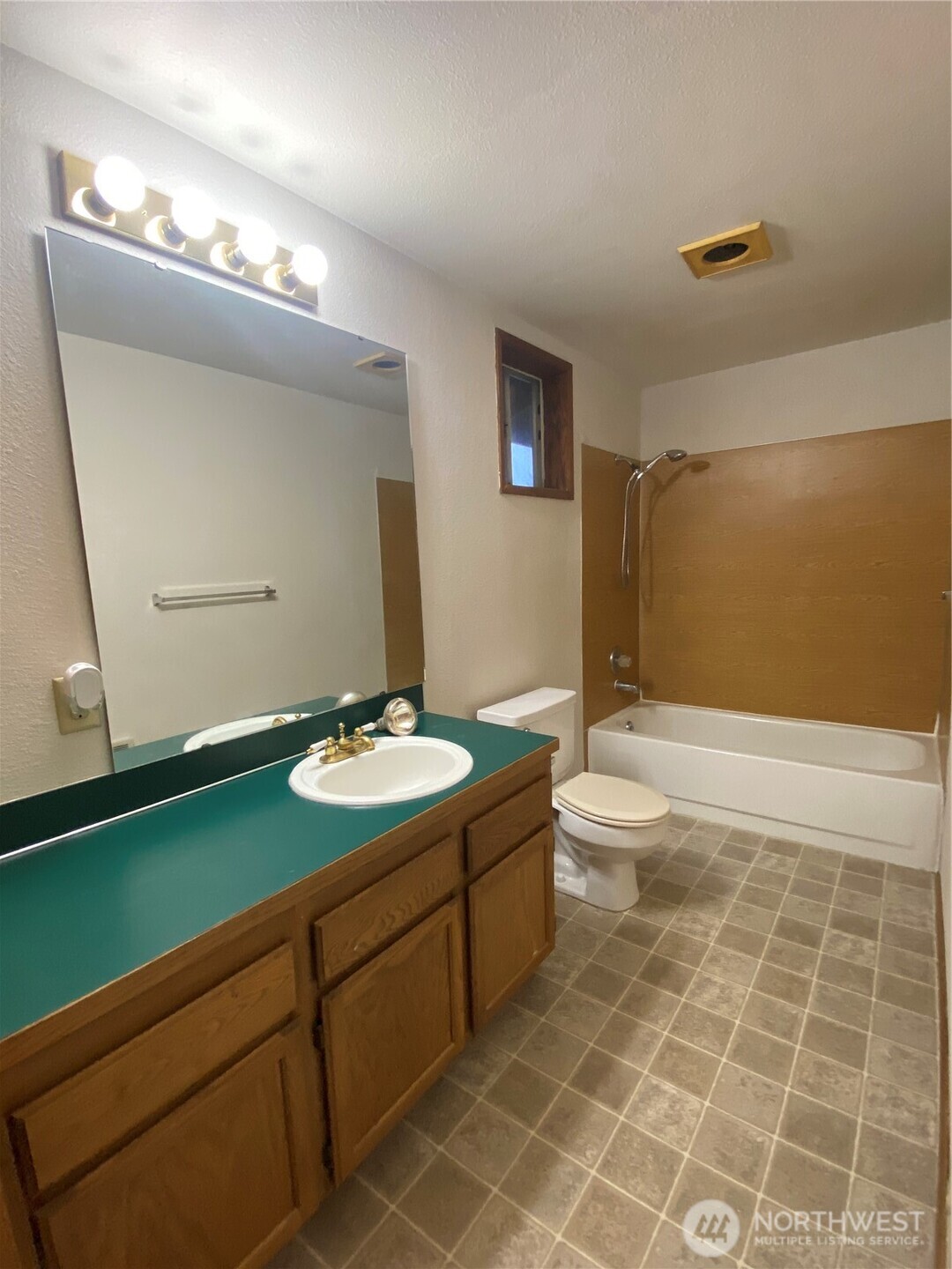 6808 112th Avenue Property Photo 15