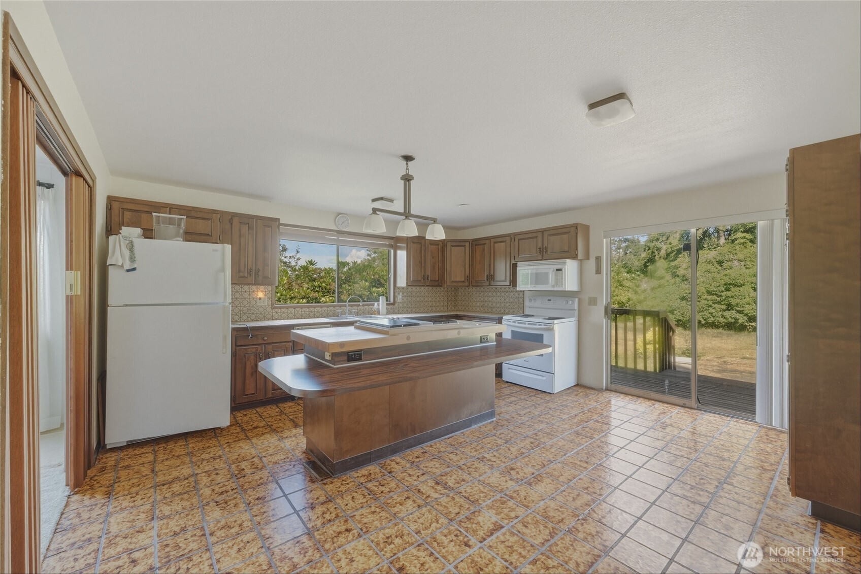 16 Harvey Road Property Photo 17