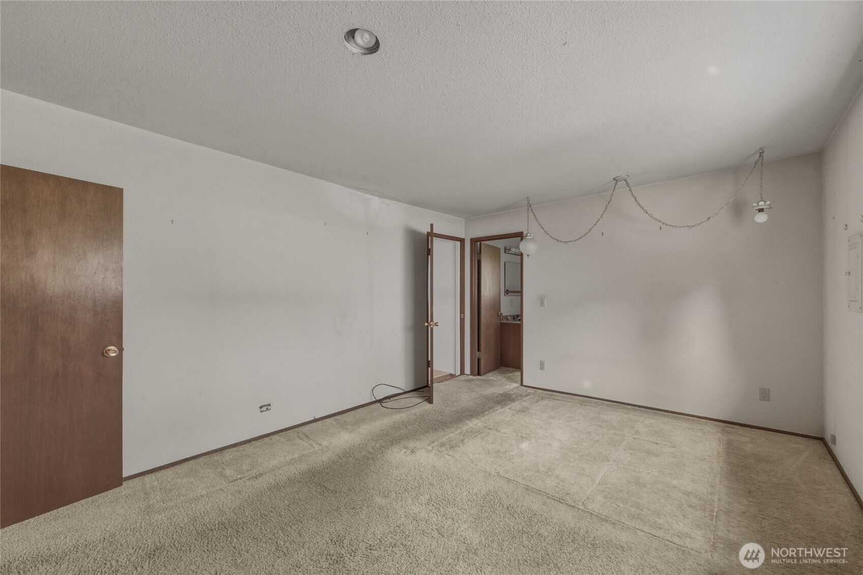 16 Harvey Road Property Photo 31