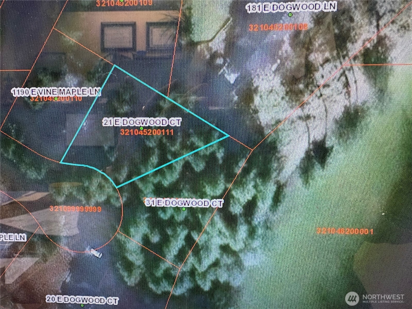 21 E Dogwood Court Property Photo 2