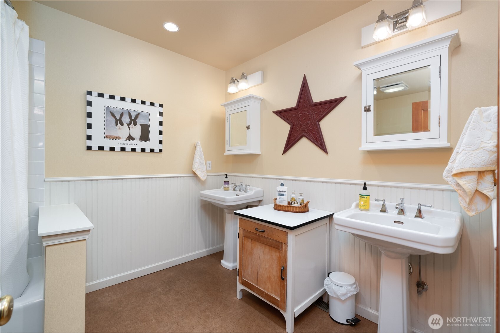 23945 Martin Road Property Photo 11