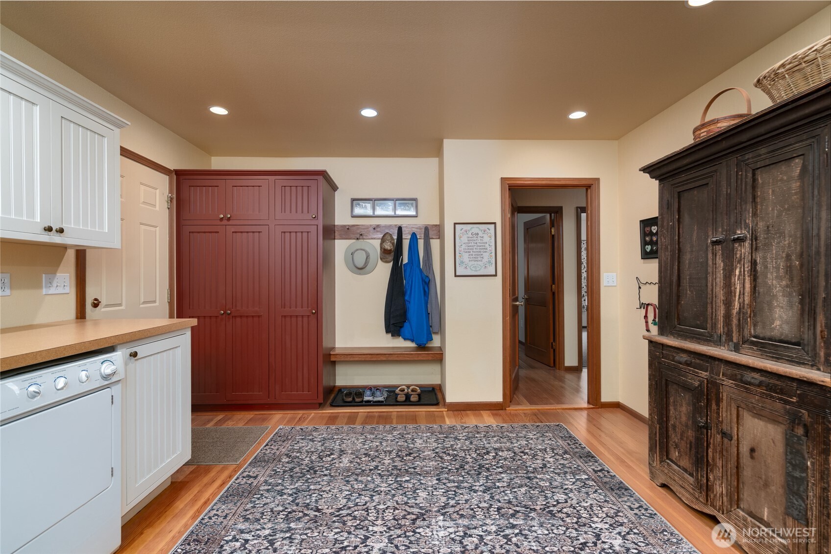 23945 Martin Road Property Photo 17
