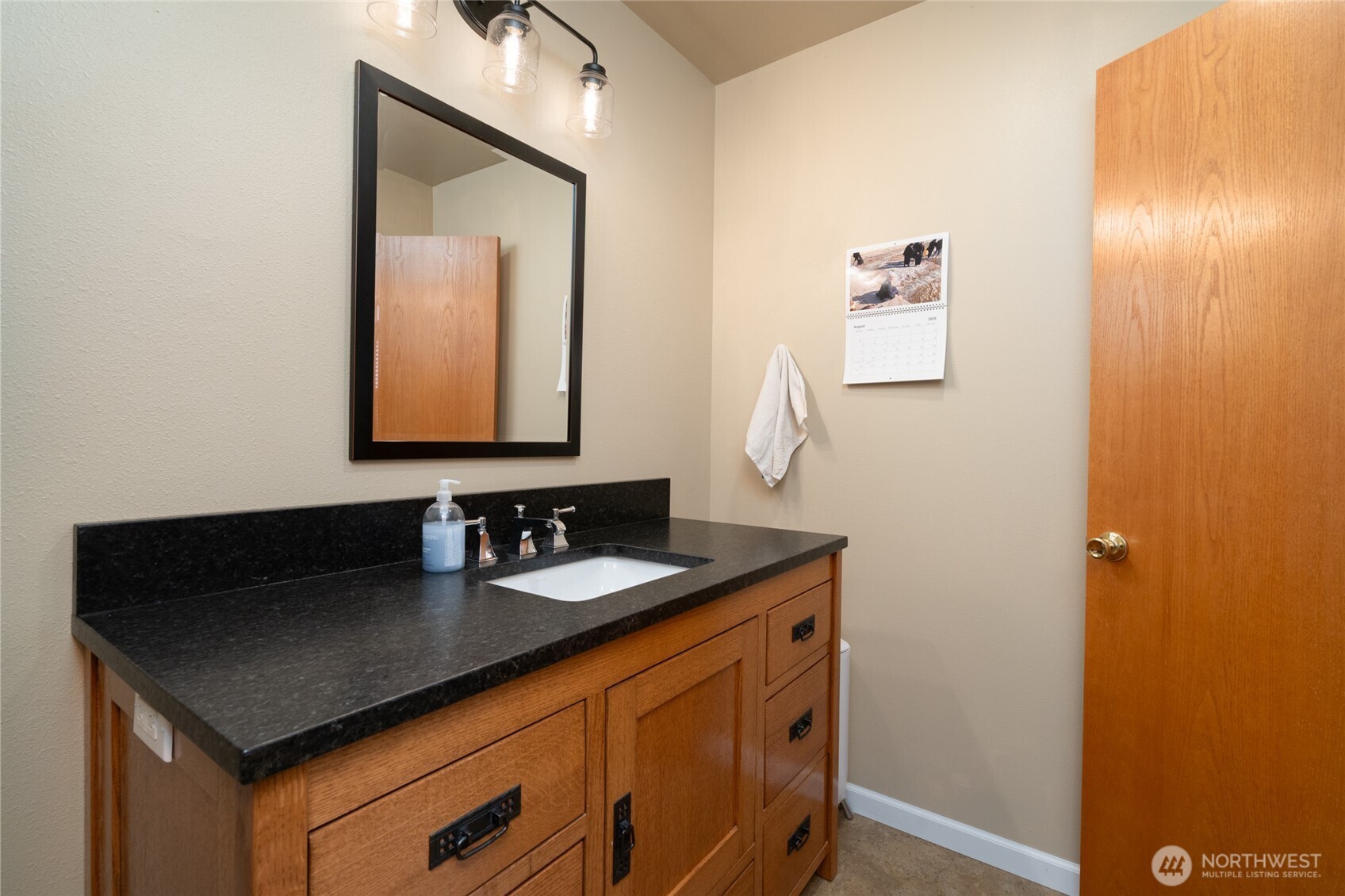 23945 Martin Road Property Photo 26