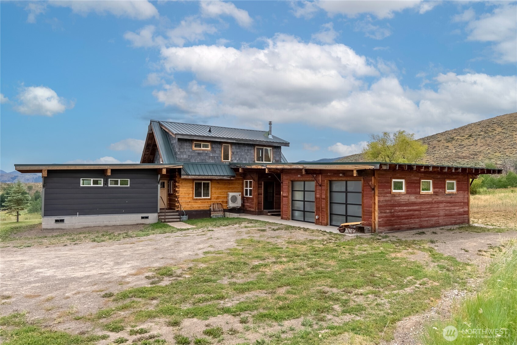 135 Hamilton Ranch Loop Property Photo 2