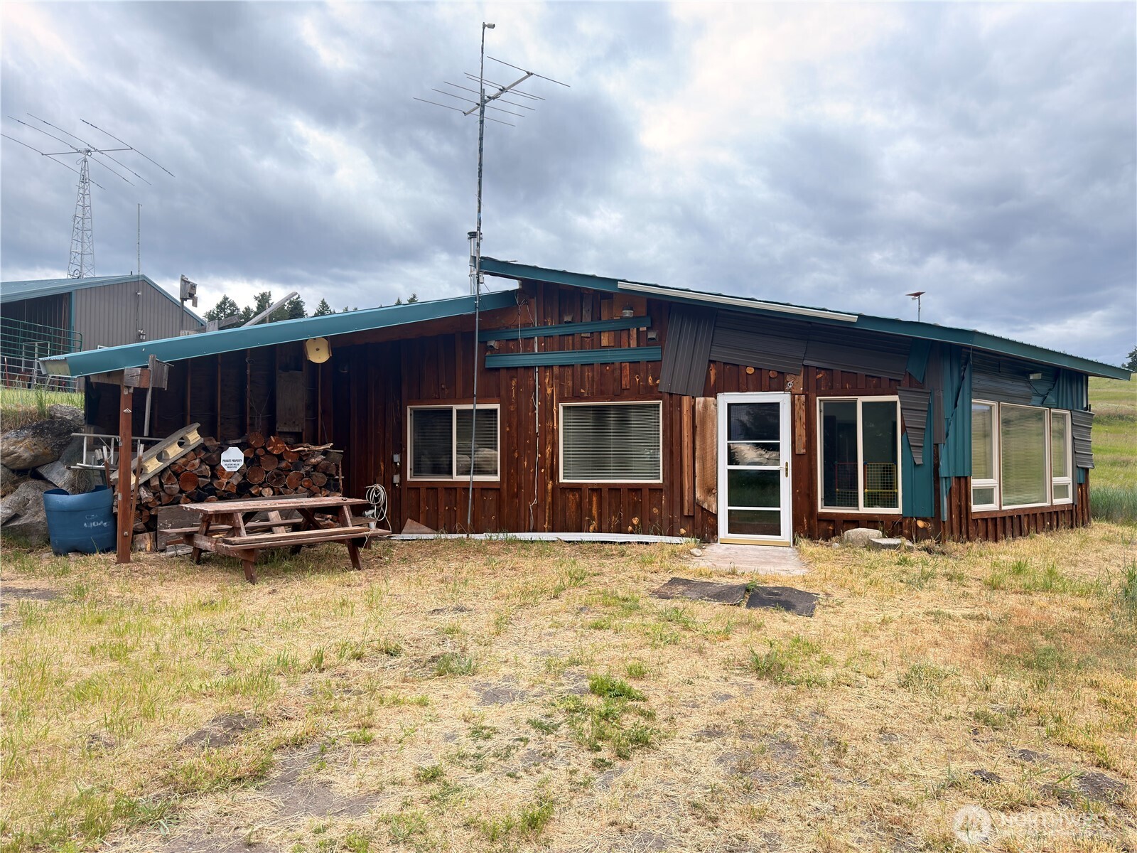 12 S Teal Lake Road Property Photo 1