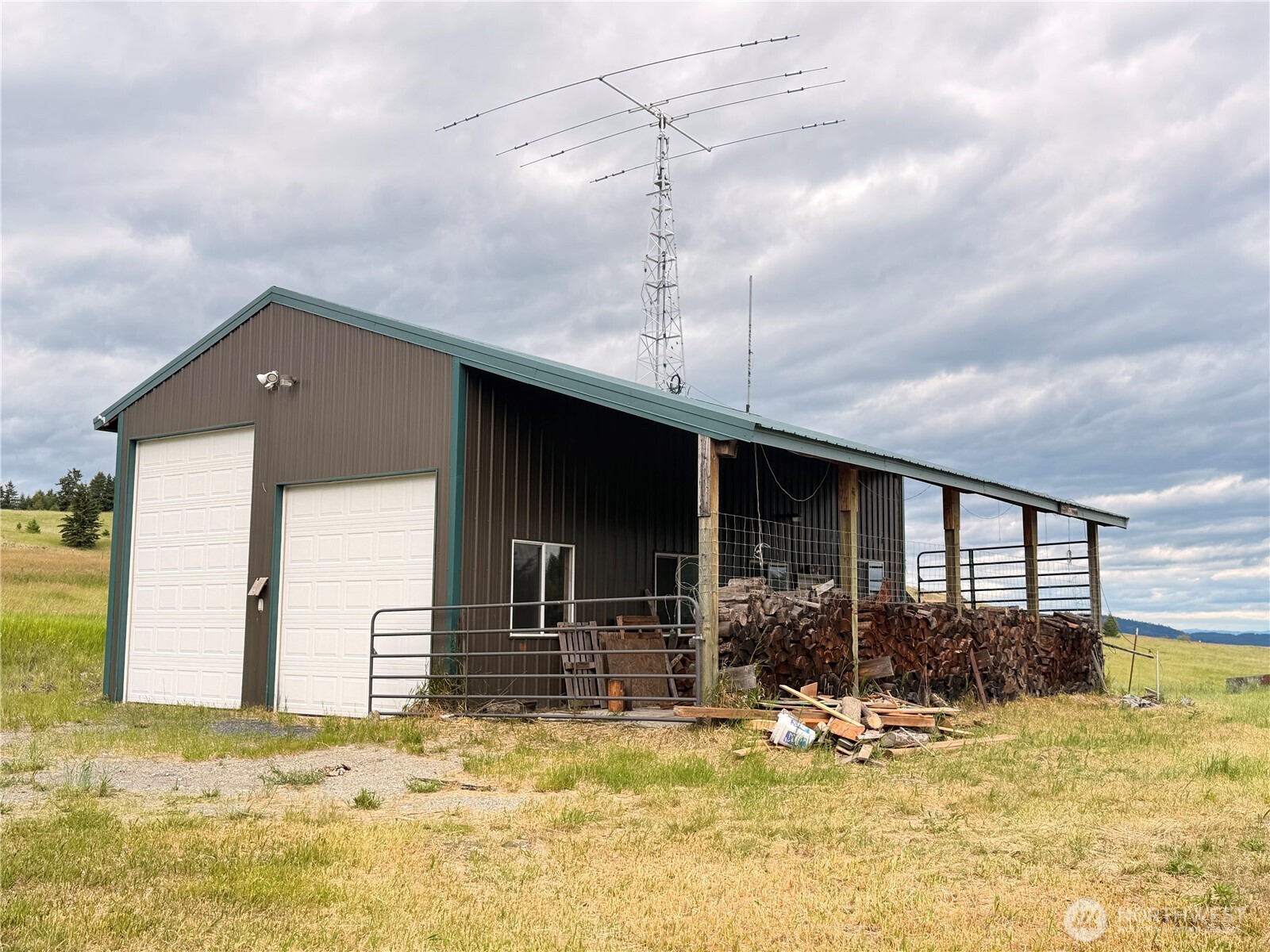 12 S Teal Lake Road Property Photo 14