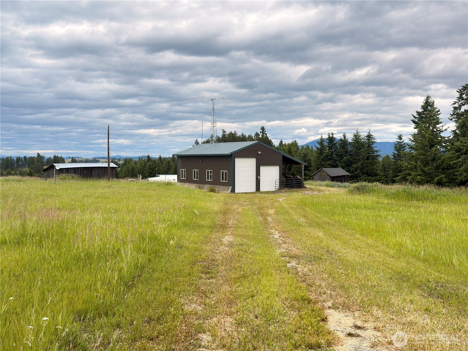 12 S Teal Lake Road Property Photo 17
