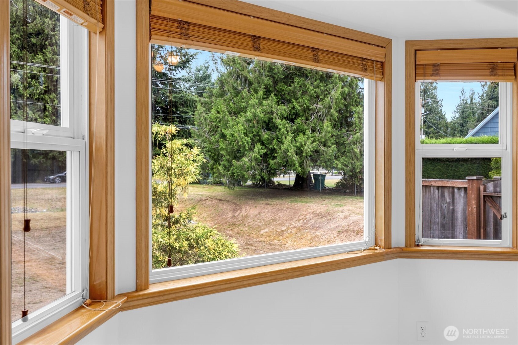 5119 113th Place Property Photo 4