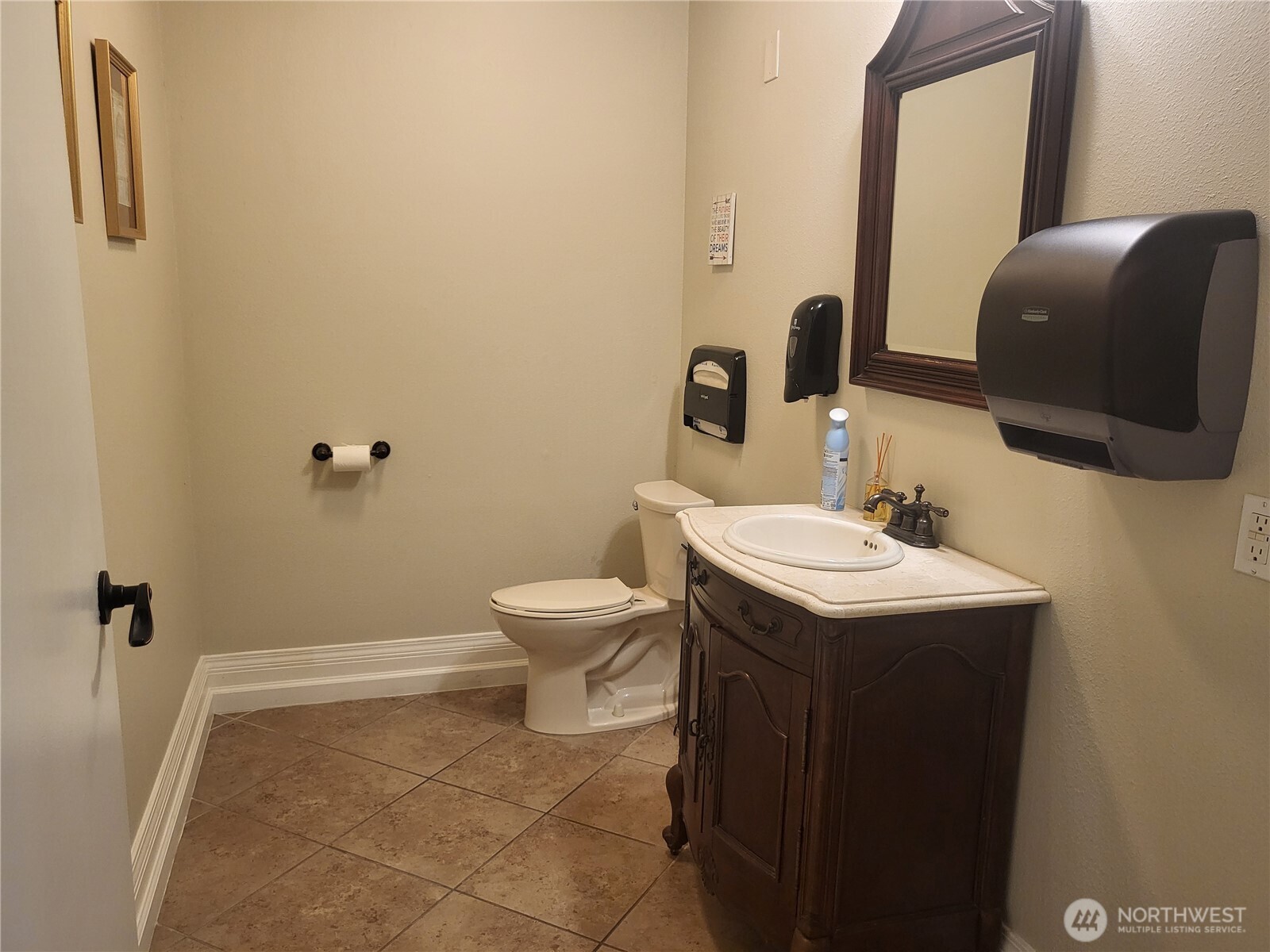 830 2nd Street Property Photo 26