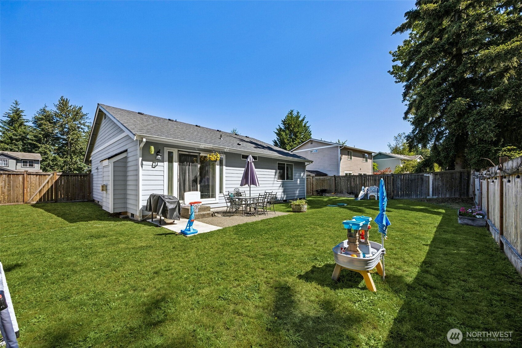 19204 206th Street Property Photo 2
